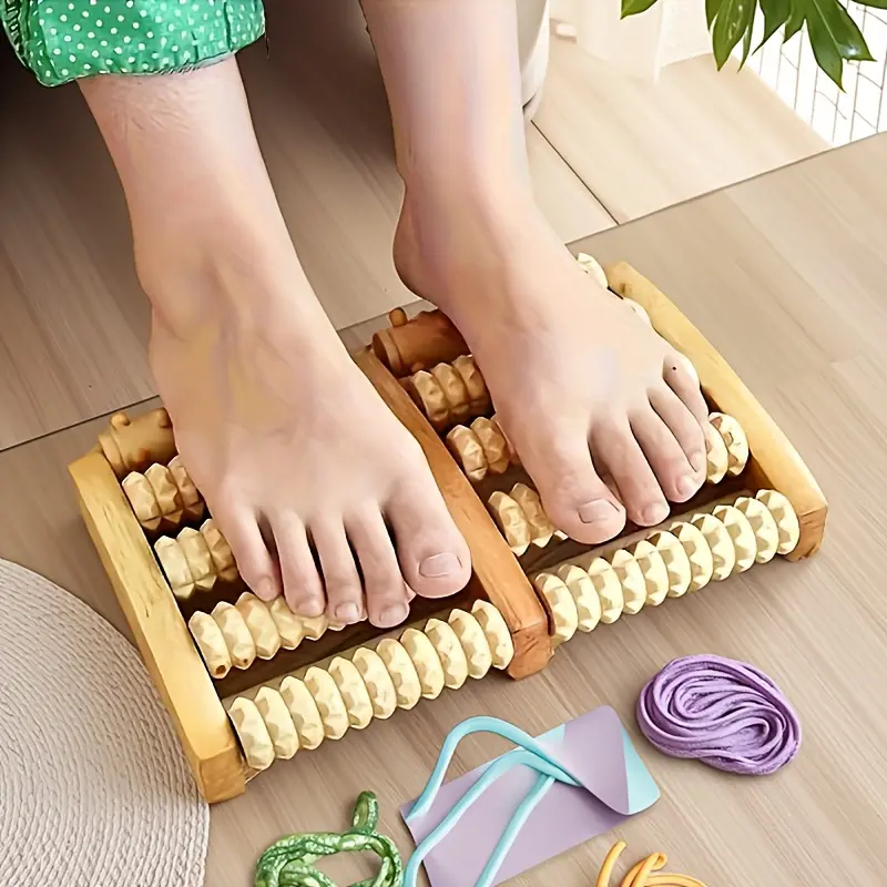 [Wooden Foot Massager] Foot Massage with a Wooden Foot Massager Featuring Rollers - Dual Control Design, Perfect for Home Use, an Ideal Choice for All Seasons