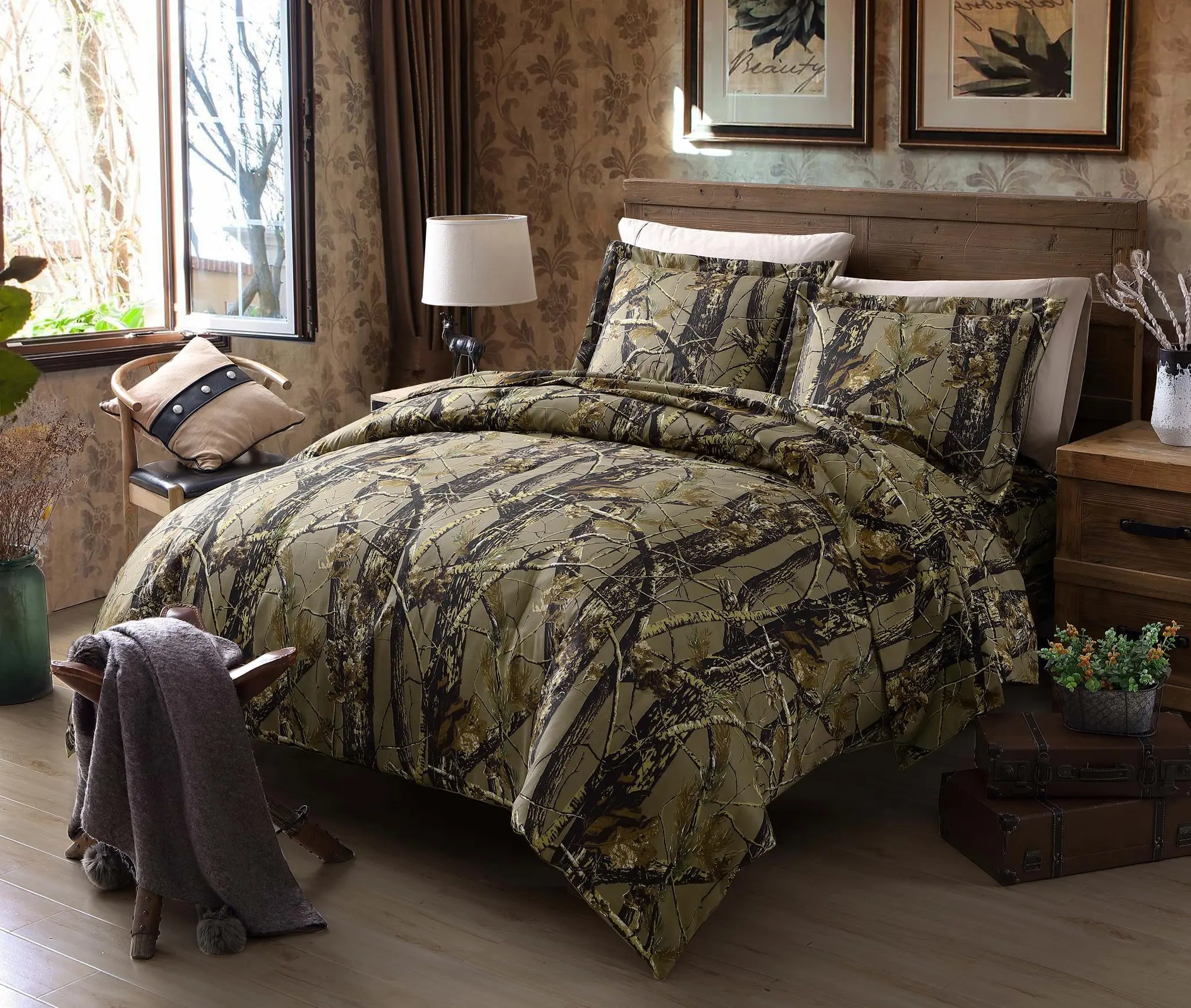 Salem Cabin Lodge Forest Woods Camouflage Comforter Set