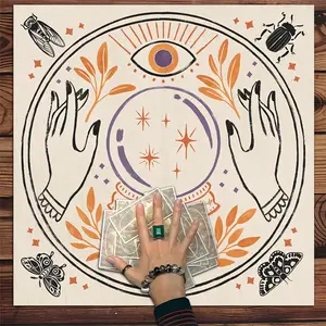 Mystical Crystal Ball Hands Eye Design Tarot Tablecloth, 1 Count Tarot Card Reading Tablecloth, Witchcraft Rituals Astrology Games Room Setup Party Gifts, Halloween