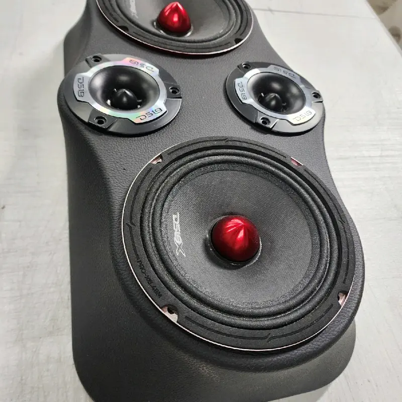 tt panel 2 x 6.5 and 2 tweeter cut out5.81 LEER PRIMERO NO INCLUYE BOCINAS NO SPEAKERS INCLUDING