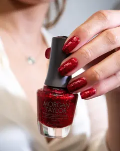 Morgan Taylor Rare As Rubies - Large Red Glitter, Professional Lacquer, Vibrant, Chip-Resistant, Fast-Drying, Long-Lasting, High-Shine, Perfect for Manicures & Pedicure, 15mL.