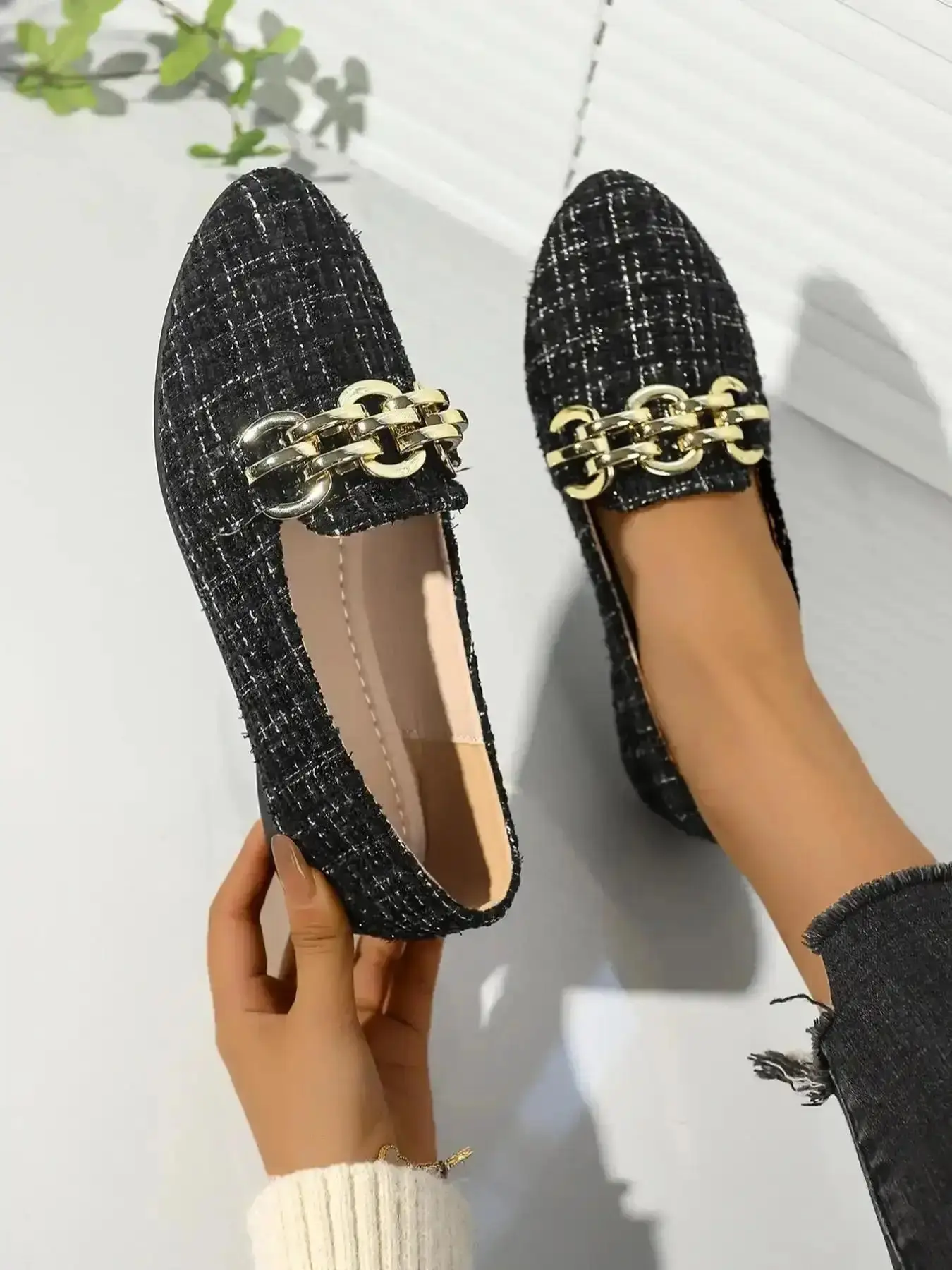 Women's Fashionable Plain Color Chain Decorated Tweed Flat Shoes, Casual Flats, Comfortable Slip on Loafers for Daily Wear, Lightweight Breathable All Seasons, Flexible, Minimalist, Travel, Lifestyle, Pointed Toe Trendy