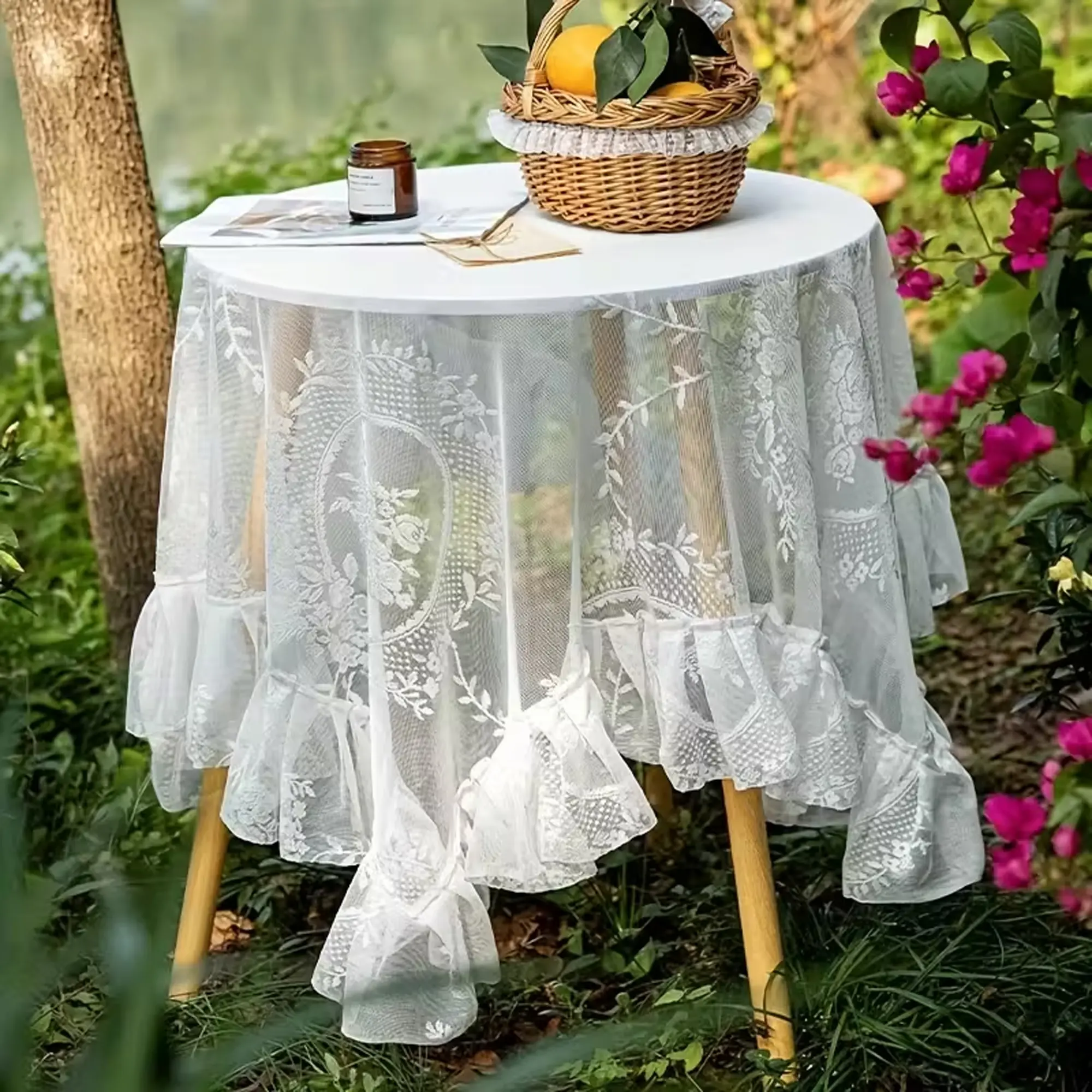 1pc Elegant Lace Hollow Out Sheer Leaf Tablecloth with Ruffle Trim, Vintage Floral Bird Pattern, Perfect for Restaurant Banquet Party Dinner, Home Ornaments, Decor, Party Supply, Party Decoration Supplies