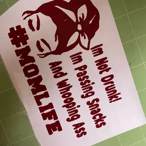 I’m not drink I’m passing snacks and whooping butt momlife decal Decorative Stickers Decor Ornaments Tiles Sticker self-adhesive car