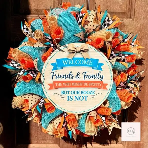 Friends And Family Funny Wreath