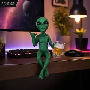 Resin Alien Beer Drinking Statue, Funny Space-Themed Home Decor Figurine Holding a Beer Glass, Perfect Gift for Sci-Fi Lovers, Shelf Display Accent Piece
