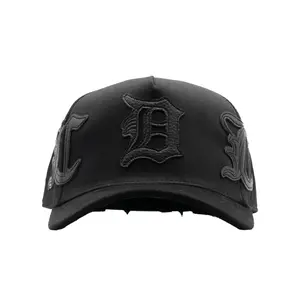 Dandy Hats King Of Kings With Box 100% Authentic Chip NFC