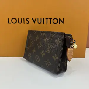 Pre-owned Louis Vuitton leather wallet