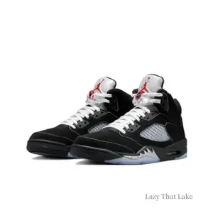 Retro-style Og limited edition black, gray, and silver color scheme casual sports versatile durable and comfortable basketball shoes