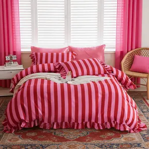 Romantic French Style Striped, 3 Piece Set Decorative Bedding Set Includes 1 Duvet Cover + 2 Pillowcases, No Insert Soft Breathable Polyester Fiber Perfect Gift for Valentine's Day