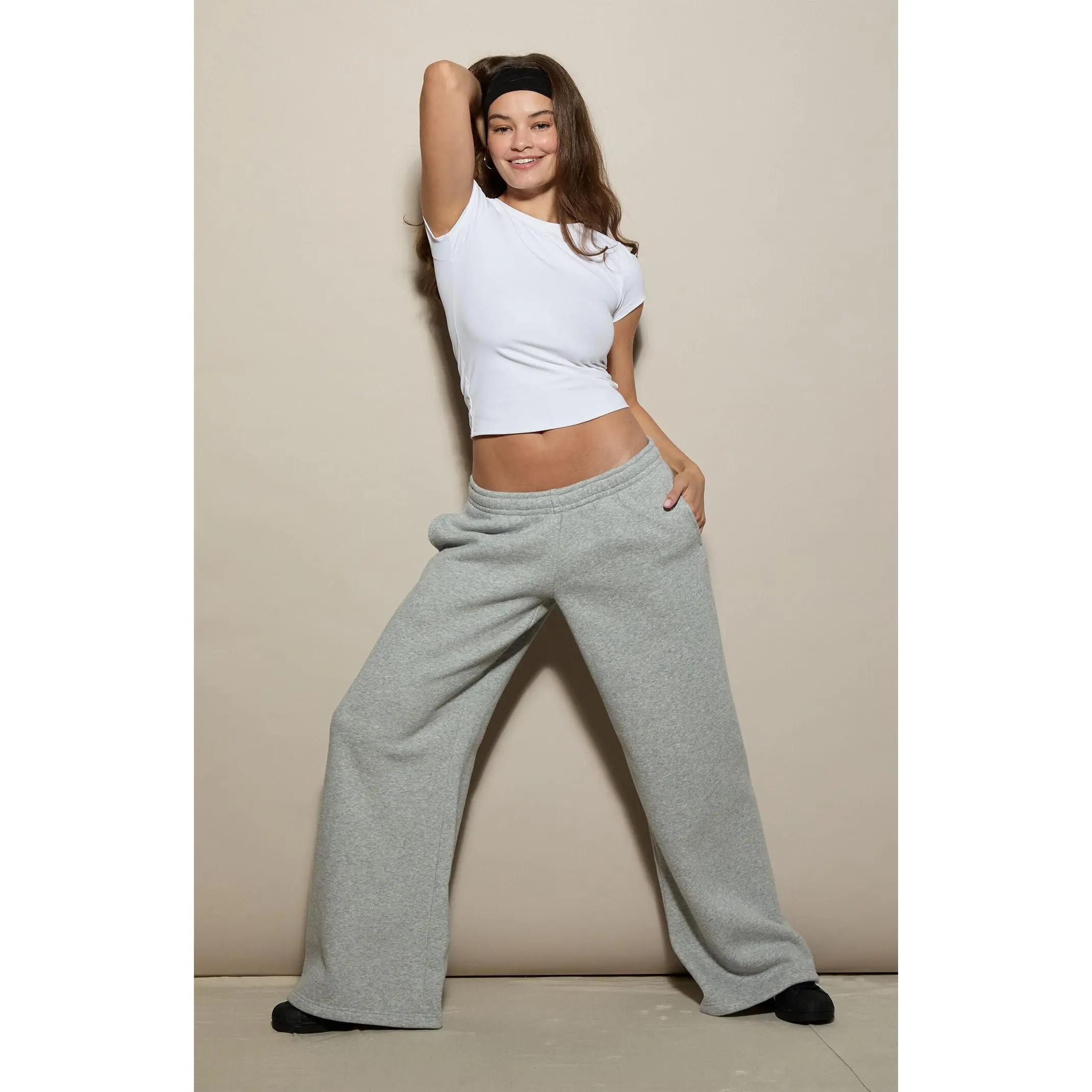 Pacsun Women's Ultra Soft Fleece Low Rise Baggy Sweatpants