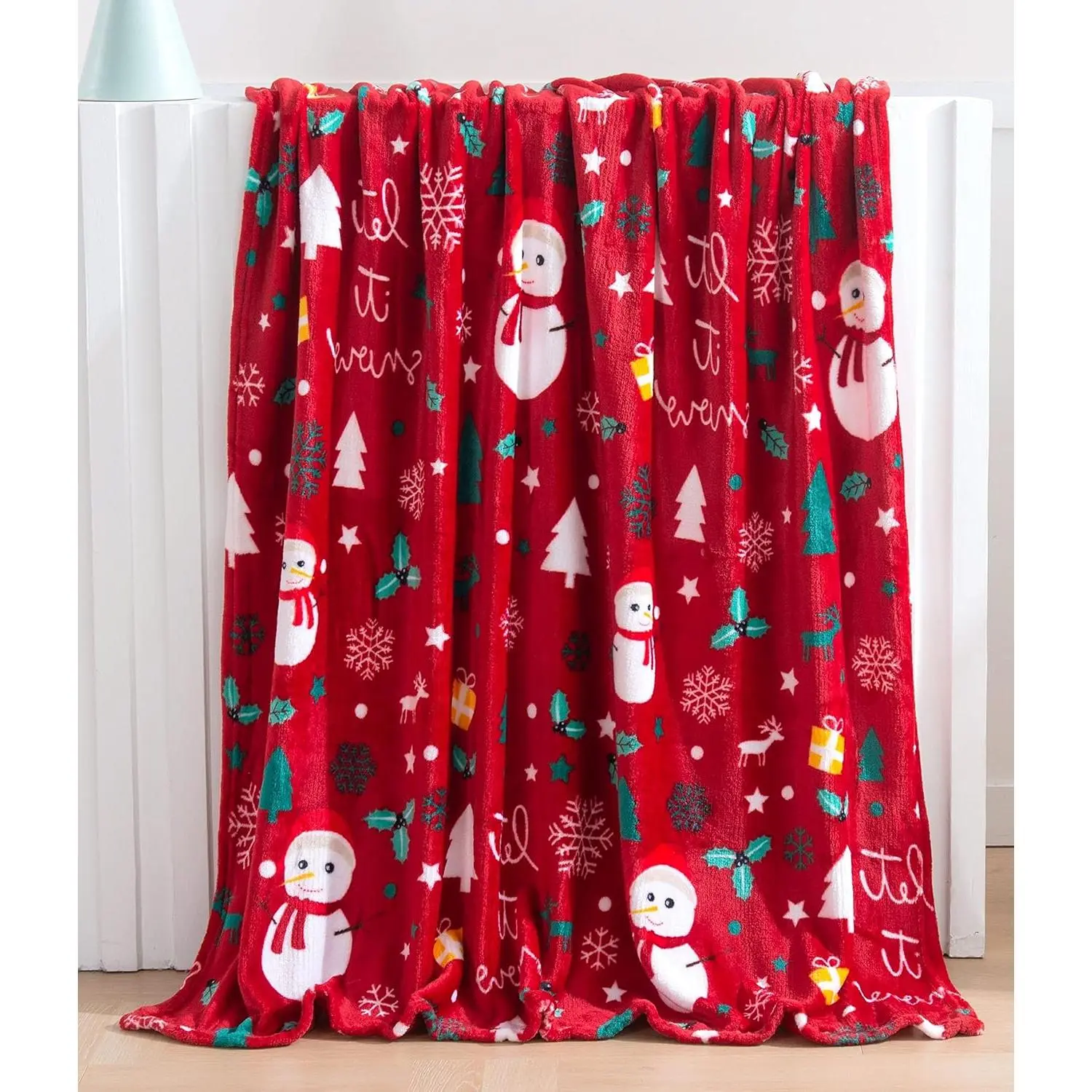 Luxury Velvet Christmas Print Fleece Blanket - Elegant, Breathable, Durable, Fade-Resistant, Super Soft Fuzzy Throw for Winter Bedding, Couch, Gift, 50x60in Red Snowman (Ideal for Christmas, Birthday)
