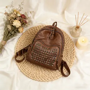 Fashionable trendy backpack, practical lightweight women’s backpack, suitable for daily commuting, outings and travel, youthful campus life, and fitness/gym trips