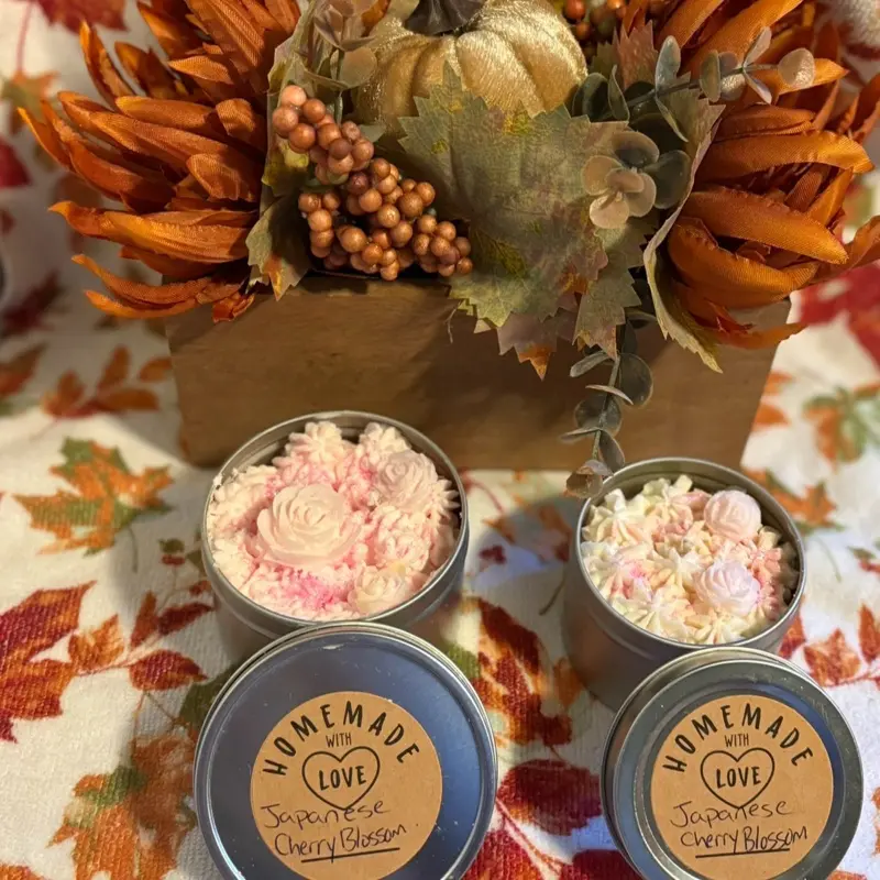 Homemade with Love Japanese Cherry Blossom Candle - Soy Wax, Essential Oils & Mica Powder - Household Scented Candle