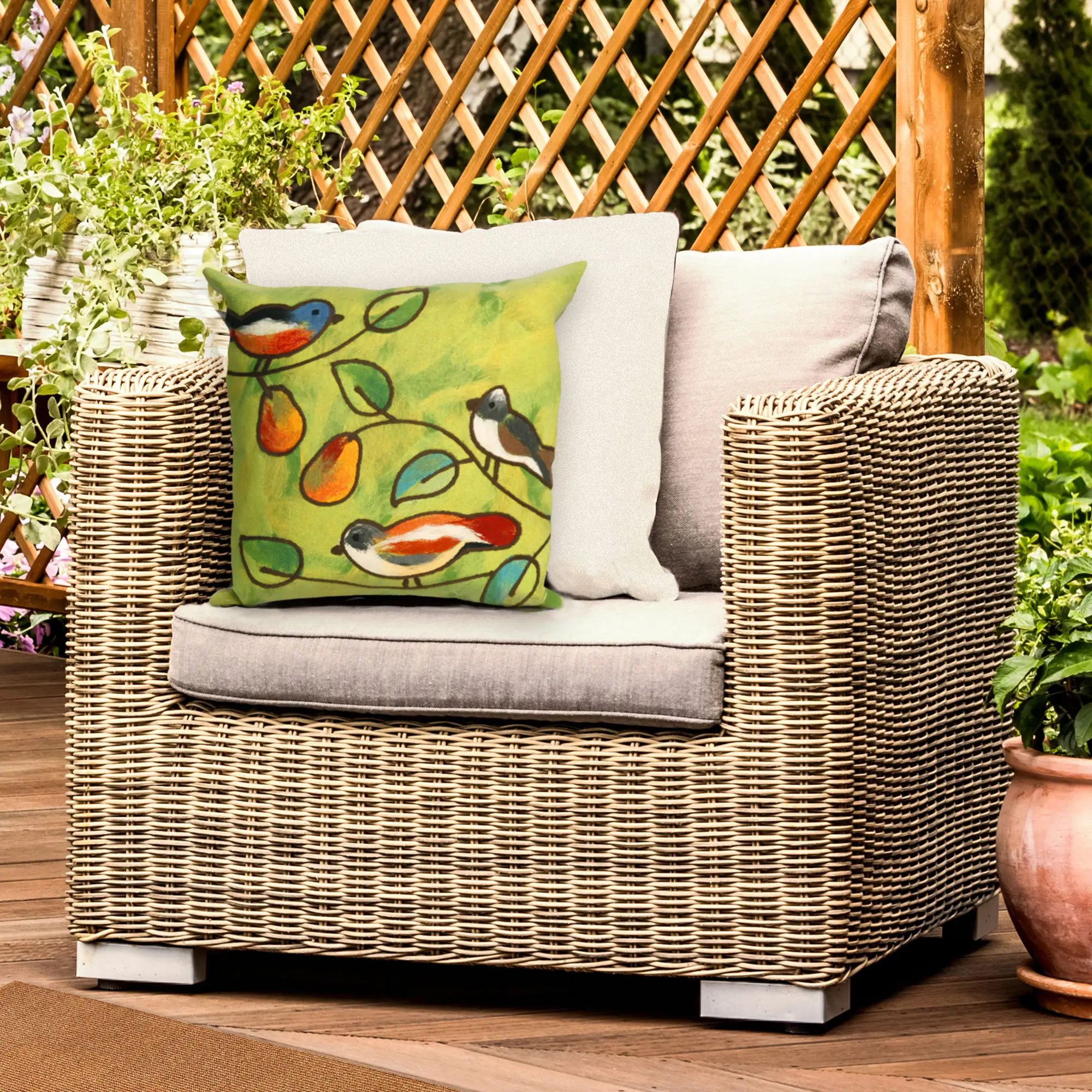 Lush Decor VISIONS III 7 in Handmade Lamotage Indoor/Outdoor Cushion - Contemporary Garden Song Birds Accent, Outdoor Cushions for Patio Furniture, Creative Decorative Option for Porch