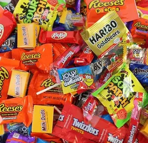 Chocolate and Candy Variety Pack - 2 LB Assorted Chocolate Candy Bulk - Bulk Candies Bag CandyMix - Individually Wrapped Candies and Chocolates - Variety CandyBag