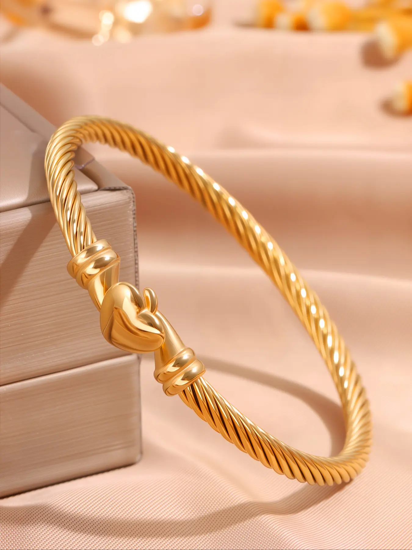 Elegant Classic Casual Horseshoe Smooth Heart-Shaped Bracelet, Adjustable Bangle, Stainless Steel Unisex Jewelry for Gifting and Special Occasions