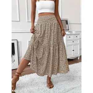 DP 021742   Women's Elastic Waist Skirt - Casual Ditsy Floral, Pocket Detail