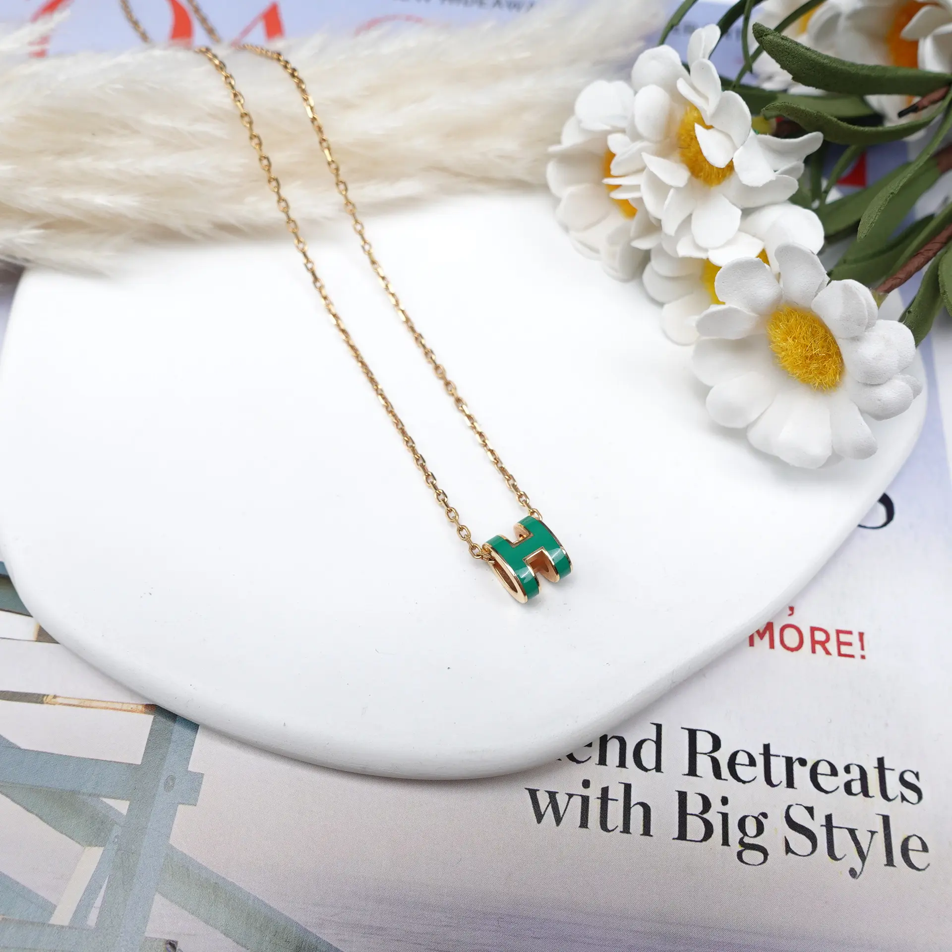Pre-owned Hermes POP H Green Necklace Metal T10275556