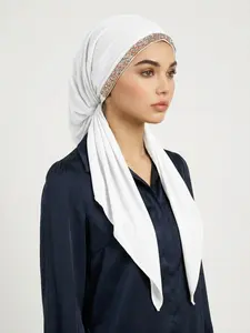 Women's Solid Color Rhinestone Decor Instant Hijab, Casual Breathable Muslim Hijab for Daily Wear, Elegant Fashion Muslim Accessories for Women