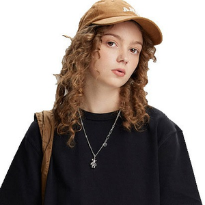 Danielle Gilbert Oct 1986