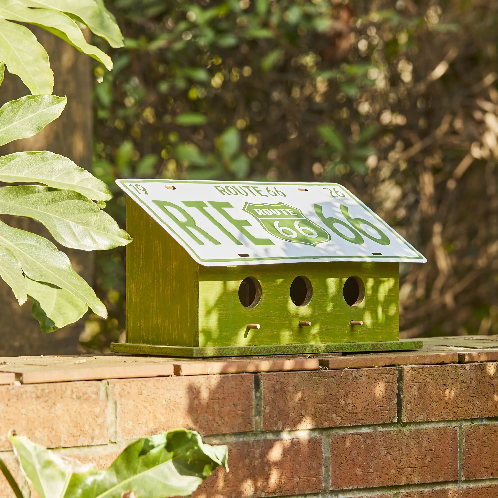 Glitzhome 14" L Route 66 Mother Road Green Handmade Distressed Wood MDF-Metal Eco-Friendly Outdoor Birdhouse with License & Custom License Plate, Easy-to-Hang, Easy-Cleanup Garden Bird Supplies Accessory