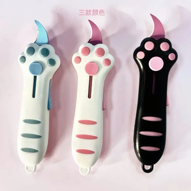 Claw Blade Claw Blade