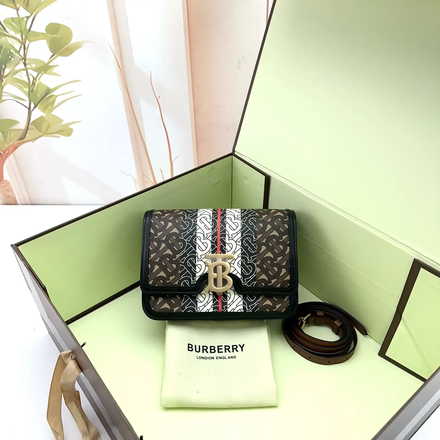 Pre-owned BURBERRY TB Monogram Canvas Flap Crossbody Bag 0809 raye 22124622