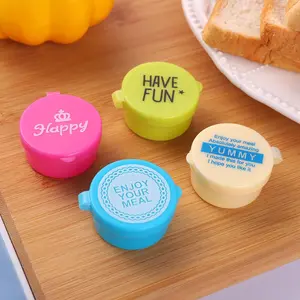 Portable Mini Plastic Seasoning Box, 4counts/set Mini Seasoning Jar with Lid, Seasoning Container for Home Outdoor Camping Picnic, Kitchen Utensils & Gadgets, Kitchenware