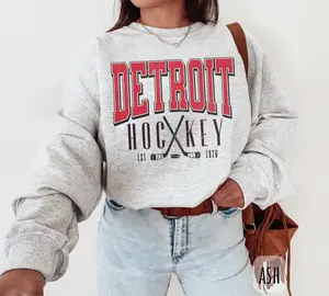 [SALE UP TO 50%] Vintage Detroit Hockey Sweatshirt - Retro Detroit Ice Hockey Crewneck, Michigan Sports Hoodie, Classic Red Detroit Hockey Fan Tee