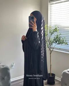 Jersey khimar with slits