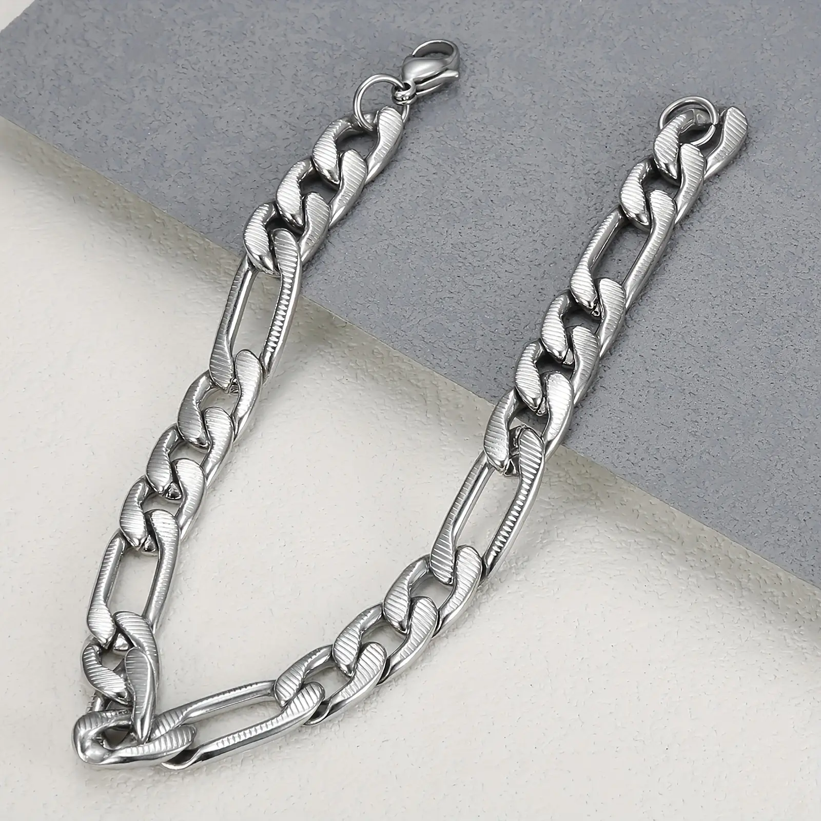 Men's Silvery Metallic Stainless Steel Minimalist Cuban Chain Bracelet - Solid Link Male Wear Punk Hip-hop Rock Costume Jewelry, Classic Wrist Accessory Repro-Free Modern Fashion Piece, Chain Jewelry Bracelets & Bangles