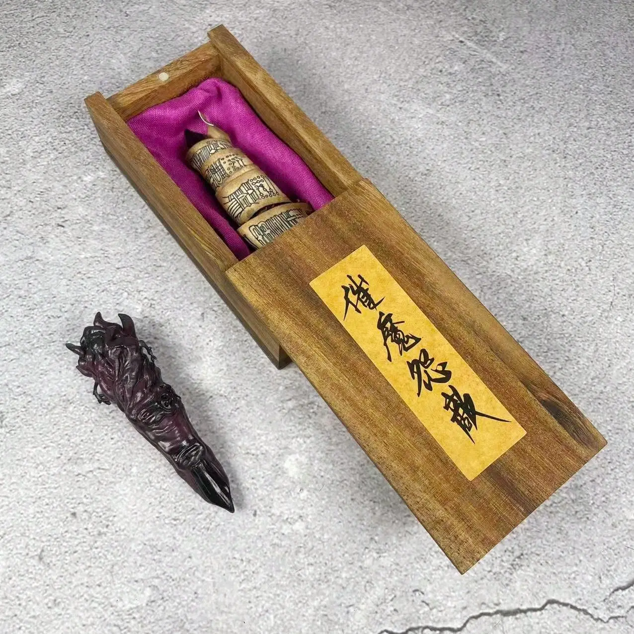Anime Japanese Cursed Wooden Box Action Figures - Table Desk Ornament, Desktop Ornaments, House Accessories & Toy Gift, Figurine Decor, Decoration Figure, Figurines Decor, Collectible Figure Decor