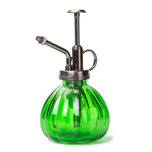 Thy Home 200ml Pumpkin-Shape Glass Body Mist Spray Bottle with Water Nozzle, Vintage Decorative Plant Mister for Terrariums, Potted Plants
