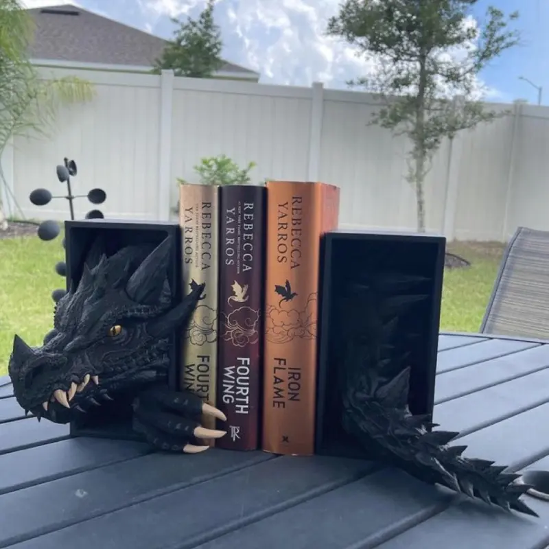 Black Dragon 3D Book Ends - Unique Design for Book Lovers Featuring a Detailed Dragon Shape