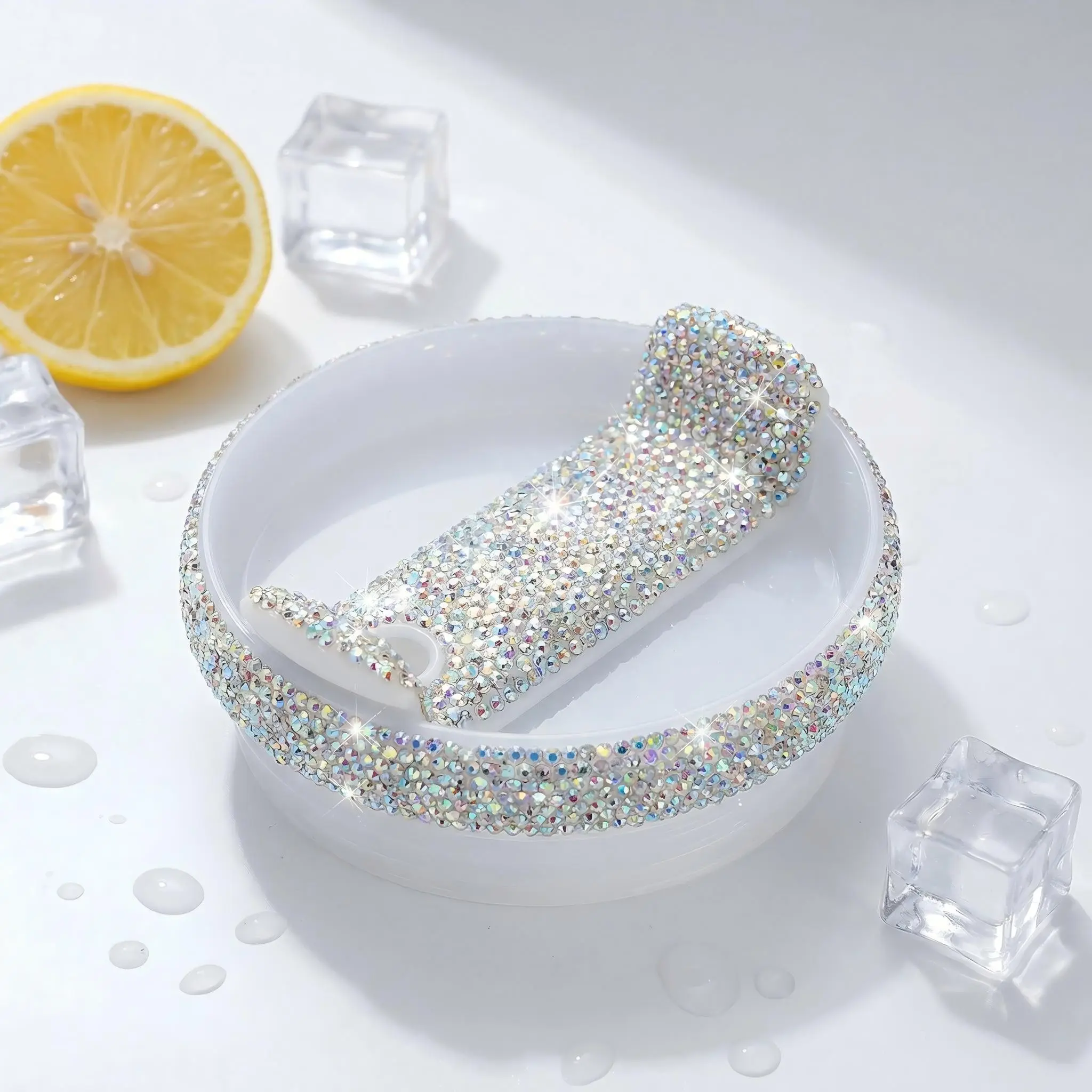 Sparkling Diamond-Encrusted Water Bottle Lid Replacement, 40oz Stainless Steel Leakproof Cup Cover, Durable & Stylish Design