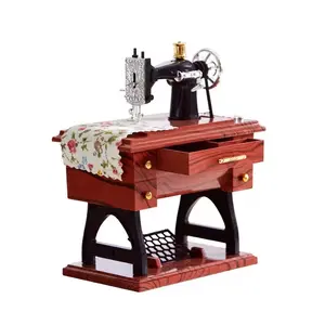 【2026】Sewing Machine Music Box, Vintage Musical Classical Desk Decor,for Christmas ,Valentine's Day, 1 Pack