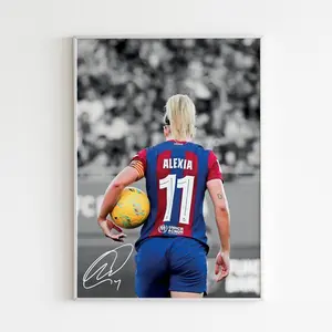 Alexia Putellas Soccer Fan Wall Art Poster - Unique Sports Gift For Women, Vintage Style Soccer Player Decor