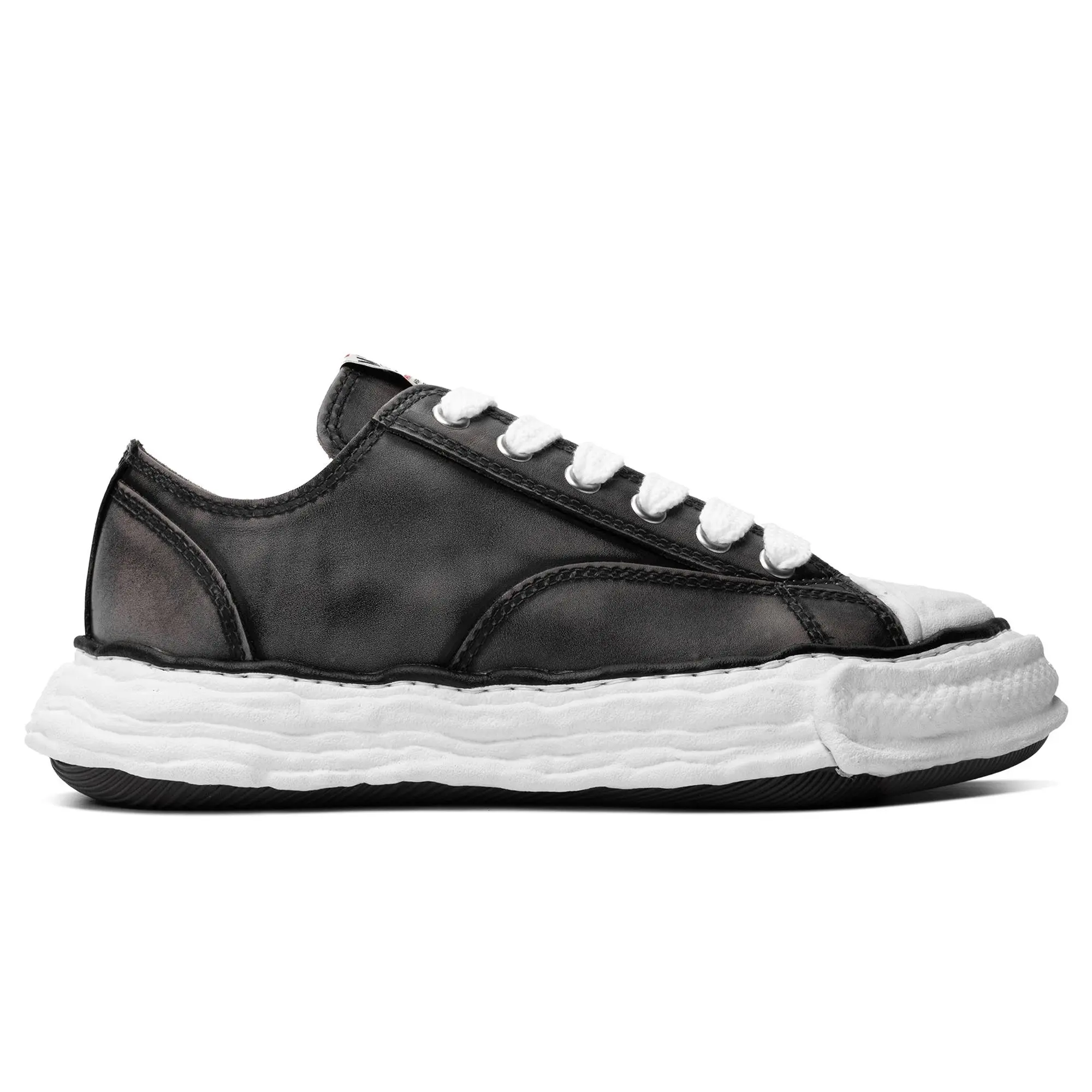 Maison Mihara Yasuhiro "PETERSON23" Men's Closed Casual Trainer Sneaker, OG Sole, Vintage Leather Effect Black Footwear, Walking Shoes, Worn-In Look, Leather Upper, Casual Wear