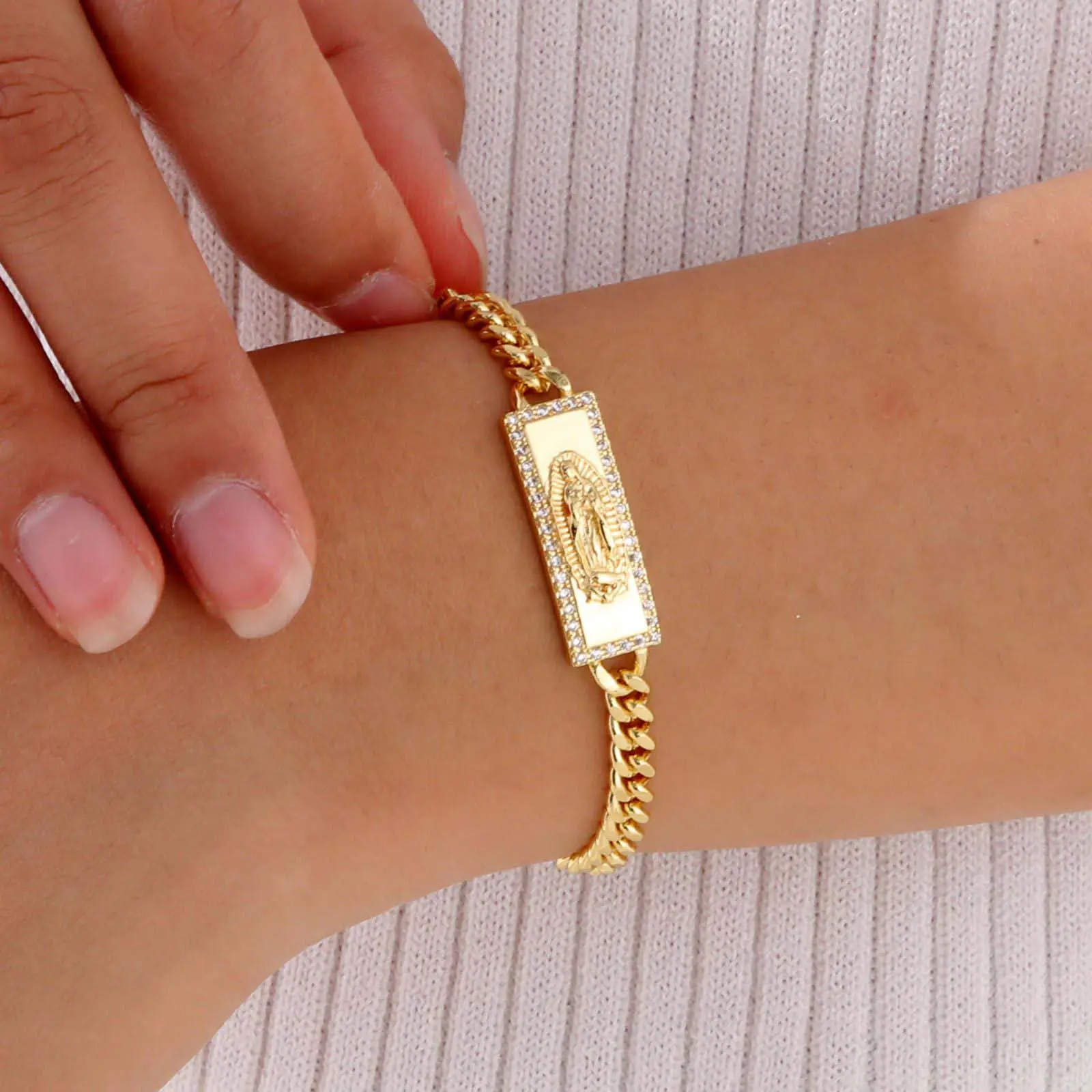 Saint Jude Gold Inlay Bracelet with Cubic Zirconia, Adjustable Auspicious Red String Band for Unisex Daily Devotion Gift, Bangle, Metal Coating, Saint Jude String, Elegant, Religious