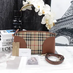 Pre-owned BURBERRY Coated Canvas Shoulder Bags Brown Shoulder Bag T10256244