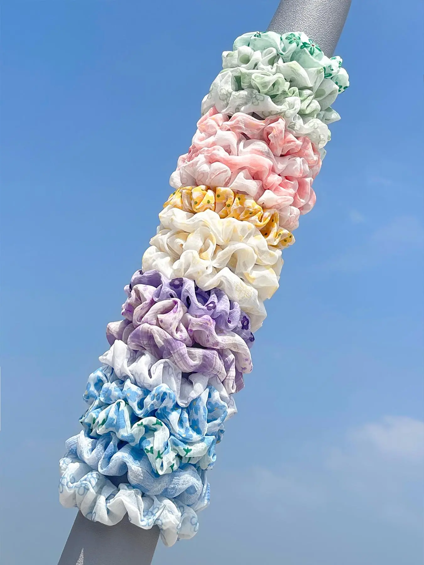 20pcs Colorful Chiffon Hair Ties, Bulk Hair Ties, Ditsy Floral Print Hair Ties, Cute Scrunchies for Women Girls, Wavy Curly Scrunchies, Elastic Hair Accessory, Fashionable Hair Accessories