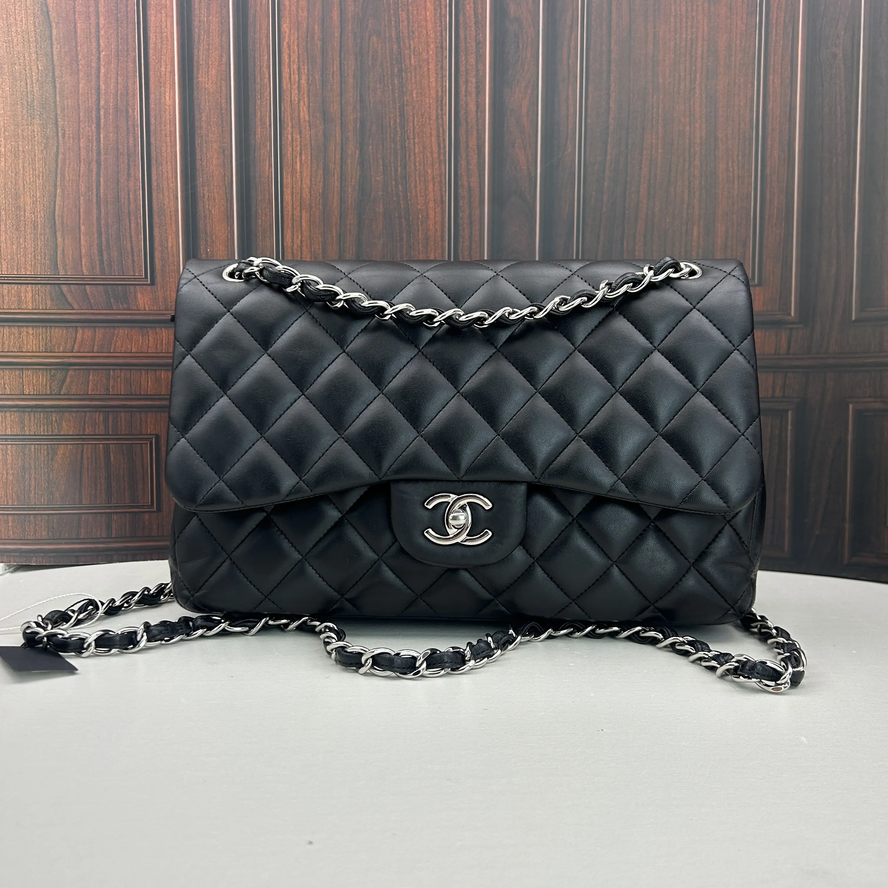 Pre-owned CHANEL 2014 Classic Flap Jumbo Black Lambskin Silver Tone Chain Crossbody Bag 888 hk a241