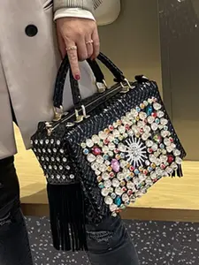 Women's high-end bags 2025 new European and American big brand genuine leather tassel handbag rhinestone large capacity shoulder crossbody, girl fashionable shopping bag