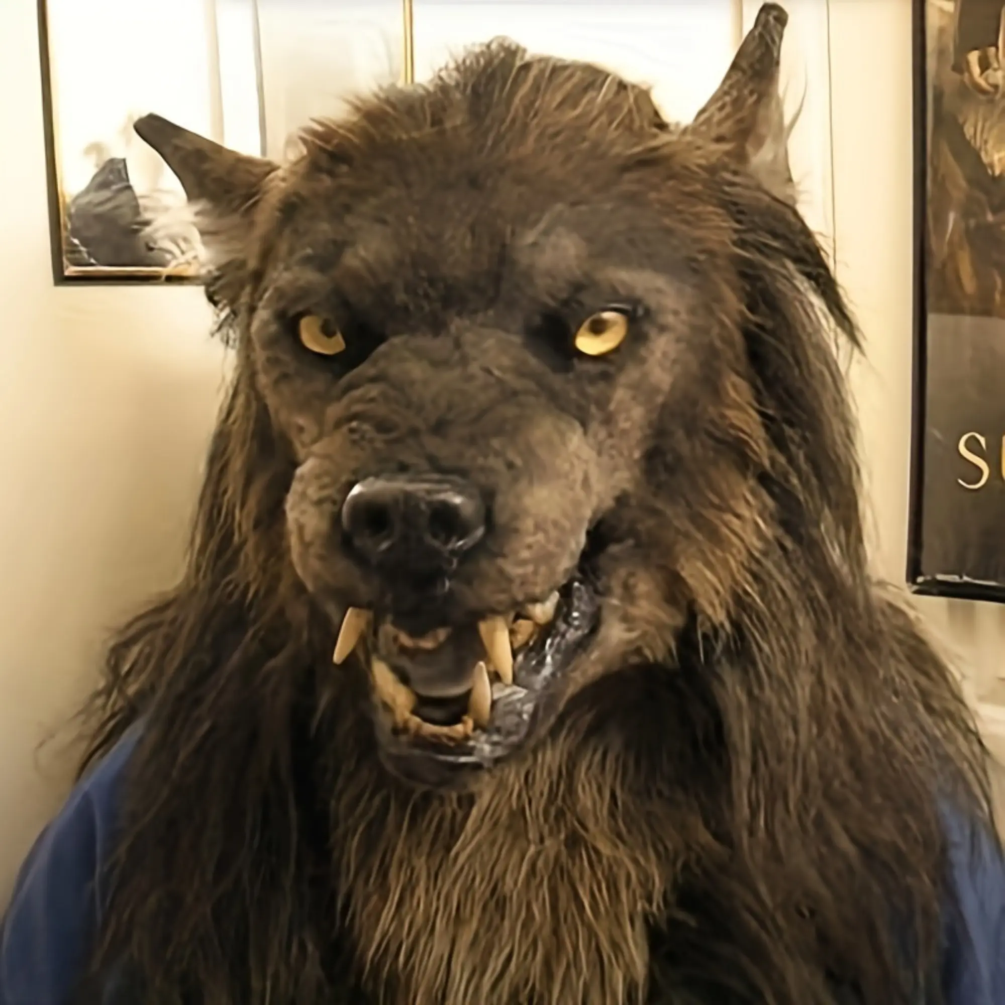 1PCS Simulated Brown Wolf Head Mask Cosplay - Suitable for Christmas and Halloween, parties, and role-playing with latex animal costume accessories, Party Accessories, no power required, perfect for holiday gift ideas