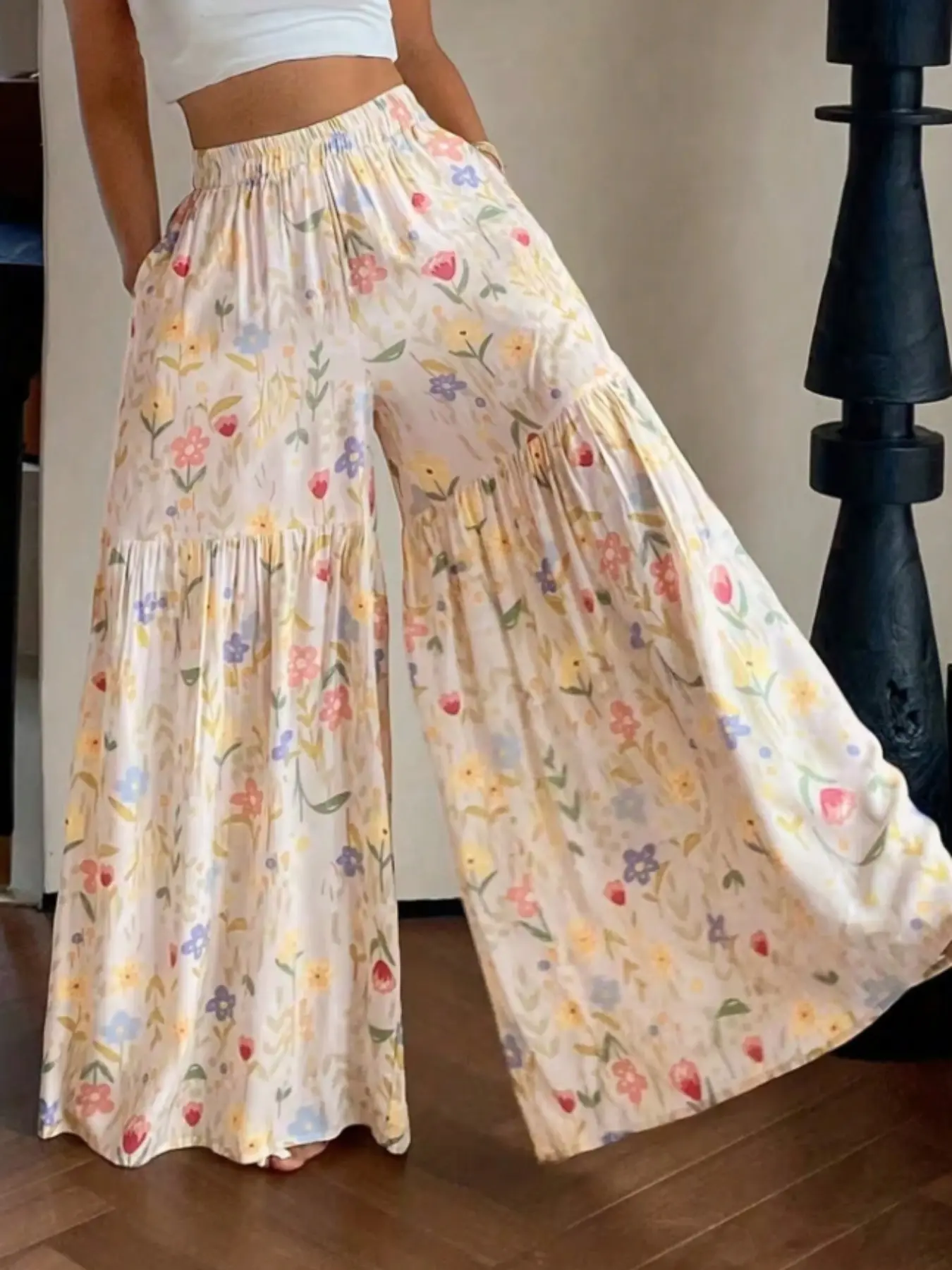 Women's Floral Oversized Wide Leg Pants, Loose Fit Floor-Length Trousers, Bohemian Palazzo Trousers, Elastic Waist, All-Over Print, Casual Style, Bohemian Clothes, Spring & Fall