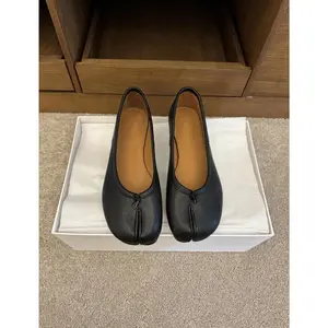 Style Tabi Ninja Shoes Women Cozy Leather Flats Split Hoof Toe Loafers Femme Mary Jeans Mocasines Ladies Ballerina Shoe