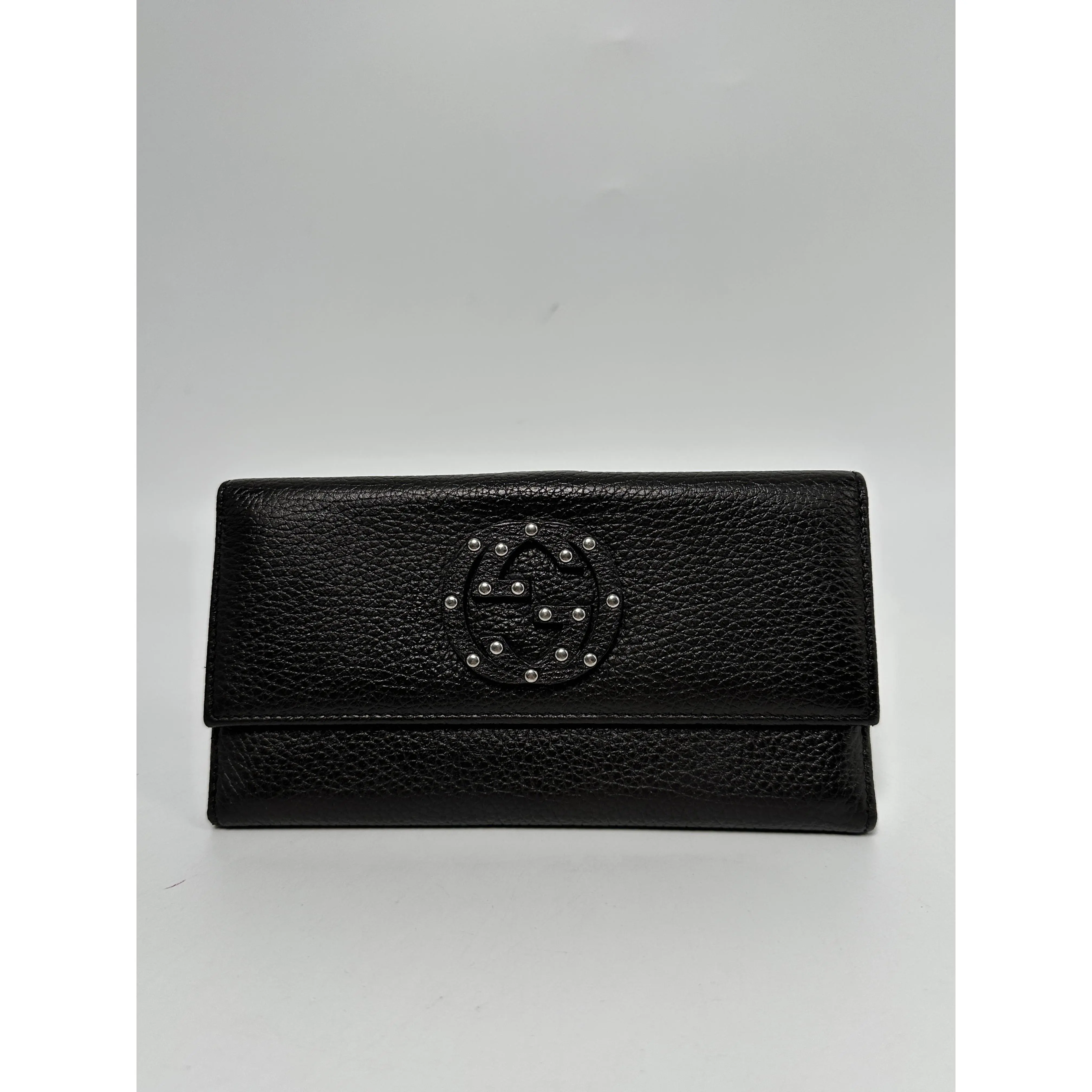 Pre-owned GUCCI gg leather Wallet Gucci Interlocking GG Studded Continental JD213GG