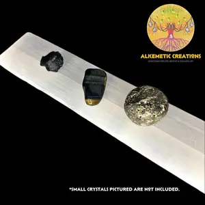Selenite Charging Plate