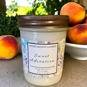 Sweet Adoration (Juicy Peach) 8 oz Candle